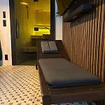 Hydra Haven L Sauna & Jacuzzi L Luxury Wellness Loft